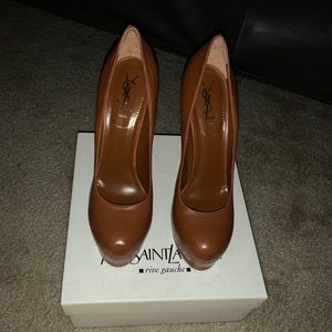 Cognac Saint Laurent Pumps